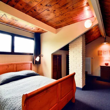Comfortable Villa, Paliseul, Cleaning Included Vakantiehuis *