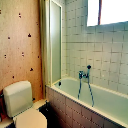 Comfortable Villa, Paliseul, Cleaning Included Vakantiehuis *